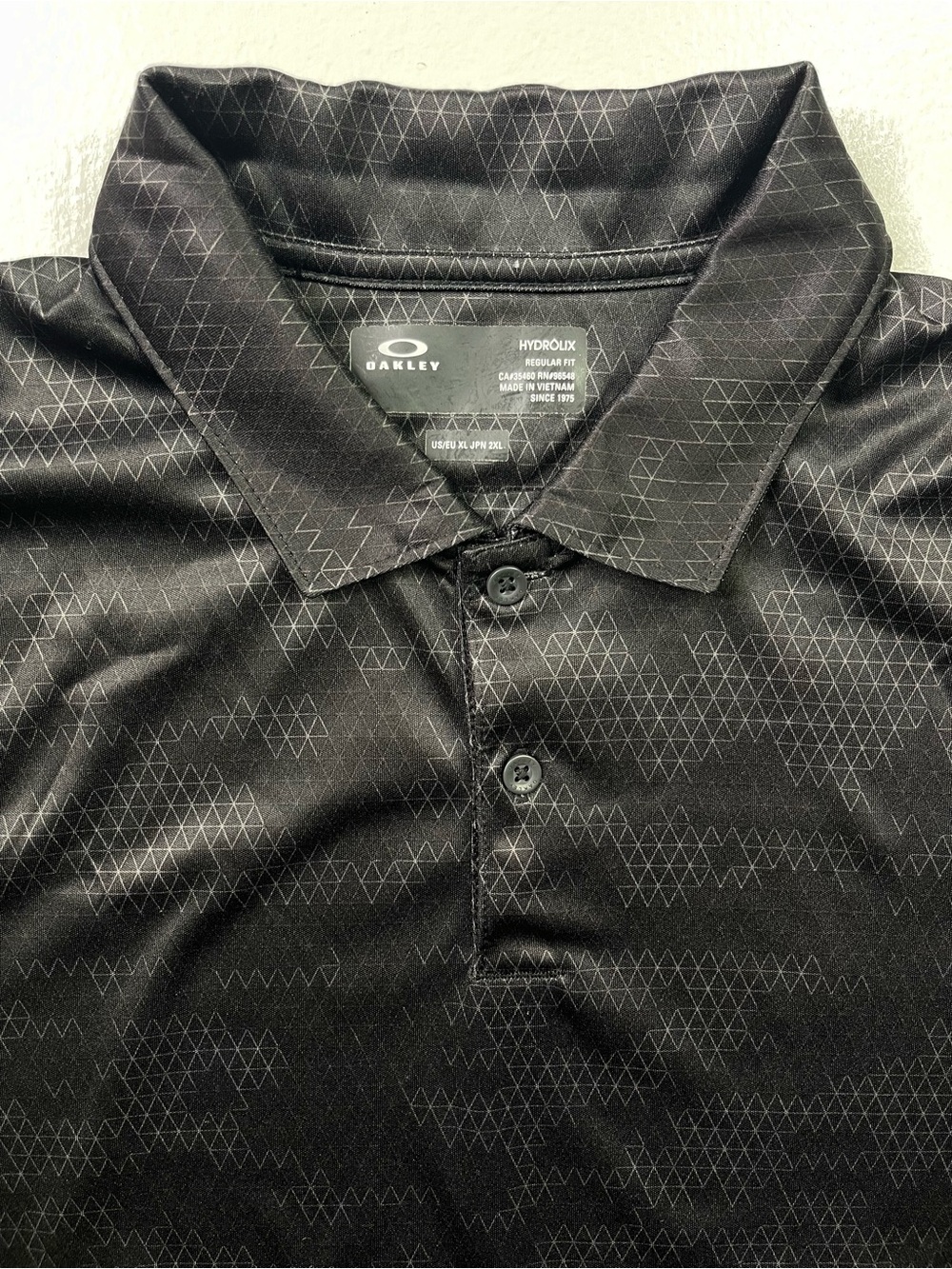 Oakley Hydrolix Regular Fit Geometric Print Performance Polo XL